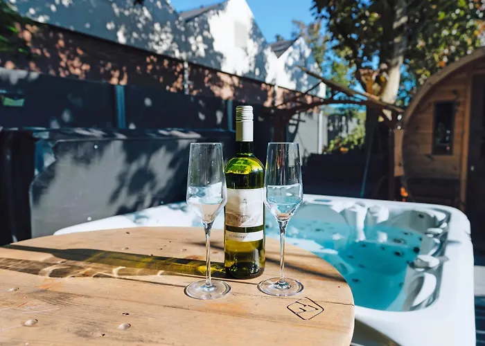 Frühstückspension Luxe Met Stoomsauna Bij Gezond Aan Zee - Toegang Bad En Buiten Wellness Tegen Meerprijs